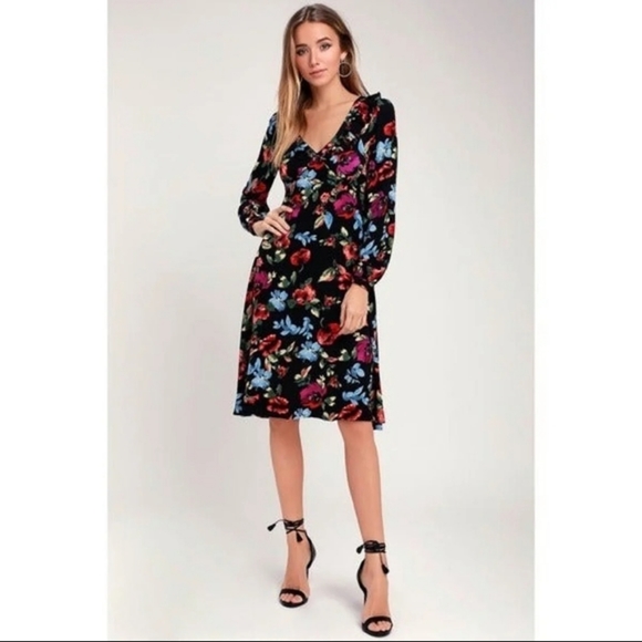 Lulus Dresses & Skirts - LULUS Beloved Bloom Long Sleeve Midi Dress Size S